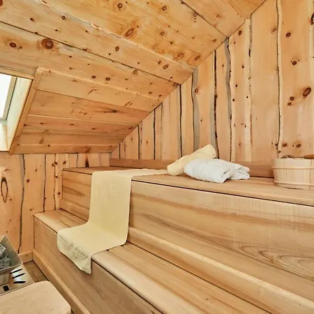 Lägenhet Traumblick Mit Indoorpool Und Privater Sauna *