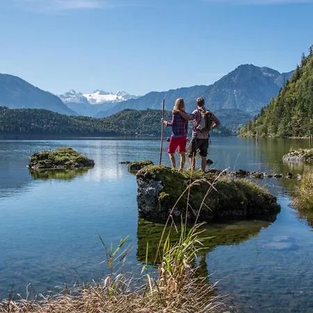 Traumblick Mit Indoorpool Und Privater Sauna شقة باد غويسرن