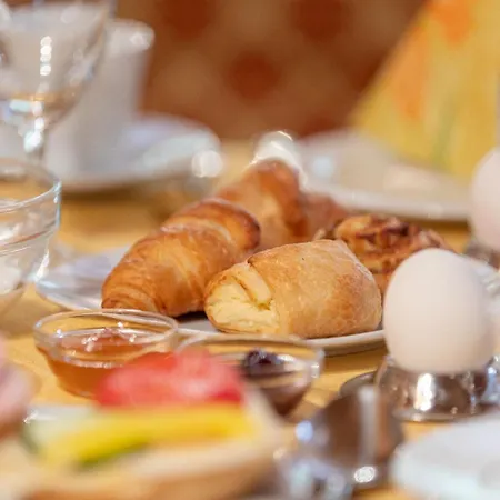 Traumblick Mit Indoorpool Und Privater Sauna * باد غويسرن